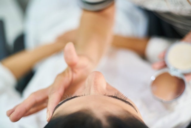 Cả mùa đông da vẫn đẹp miễn chê chỉ bằng bí quyết này