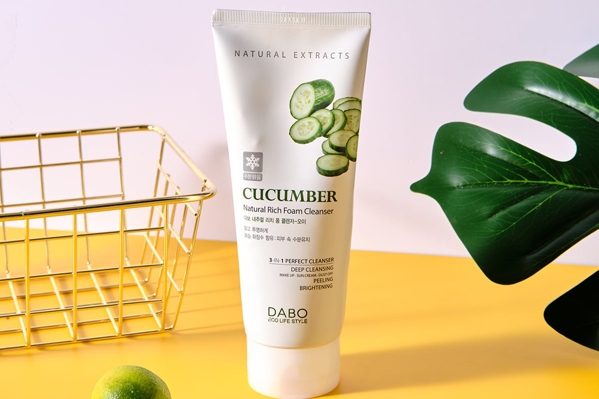 Sữa rửa mặt Dabo Cucumber Natural Rich Foam Cleanser – Thành phần đơn giản mà chất lượng không giảm
