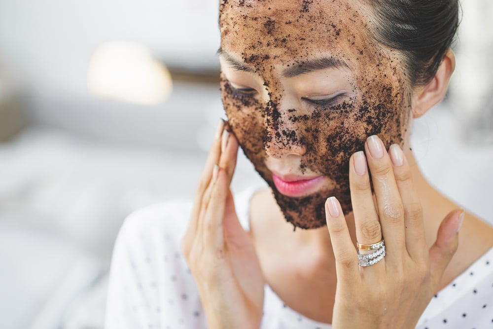 Cách chăm sóc da mặt trắng mịn ngay tại nhà