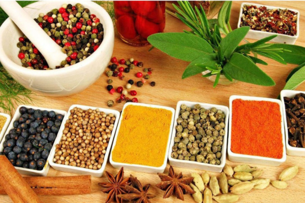 Top 10 mỹ phẩm chiết xuất từ thiên nhiên an toàn và hiệu quả.