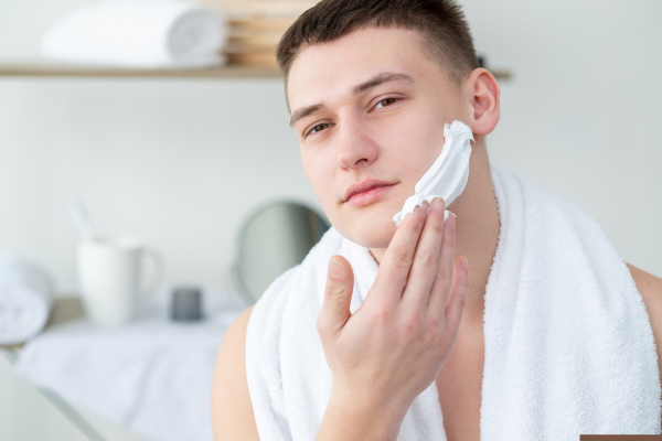 Routine Chăm Sóc Da Buổi Tối Cho Nam Giới – Hướng Dẫn Đơn Giản, Hiệu Quả Cho Làn Da Nhạy Cảm