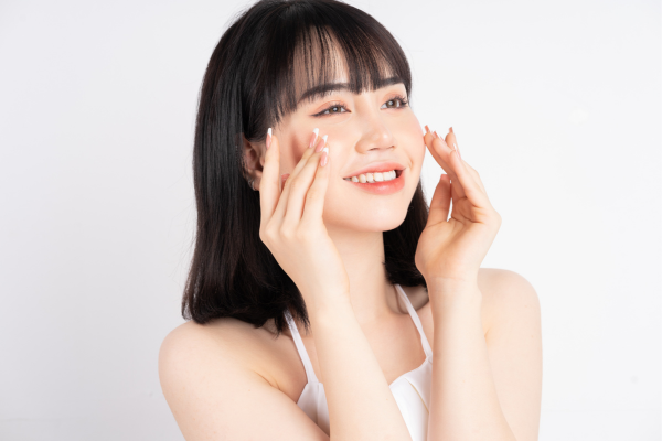 Tại sao da dưỡng mãi không trắng? Những sai lầm thường gặp khi dùng mỹ phẩm Hàn