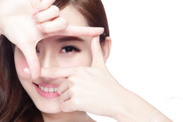BÍ QUYẾT GIỮ GÌN ĐÔI MẮT TƯƠI TRẺ VÀ RẠNG RỠ