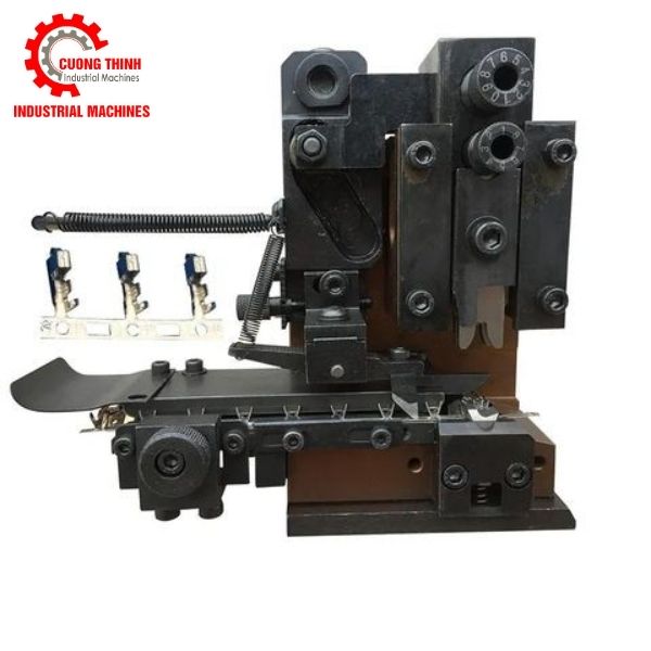 máy dập đầu cos dây điện cấp liệu ngang