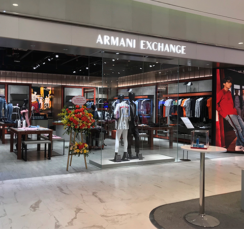 CỬA HÀNG ARMANI EXCHANGE – Rex Interior