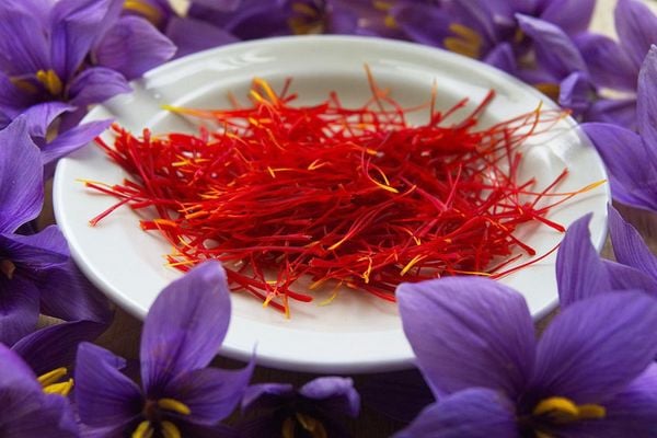 Các dược chất quan trọng có trong Nhụy hoa nghệ tây - Saffron Tây Á