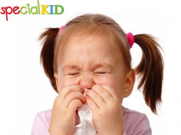 Mách mẹ 5 mẹo chữa sổ mũi tại nhà an toàn, hiệu quả cho bé