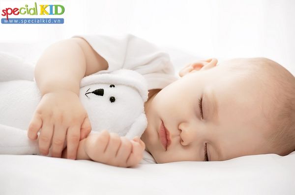 Nguyên nhân khó ngủ ở trẻ và giải pháp