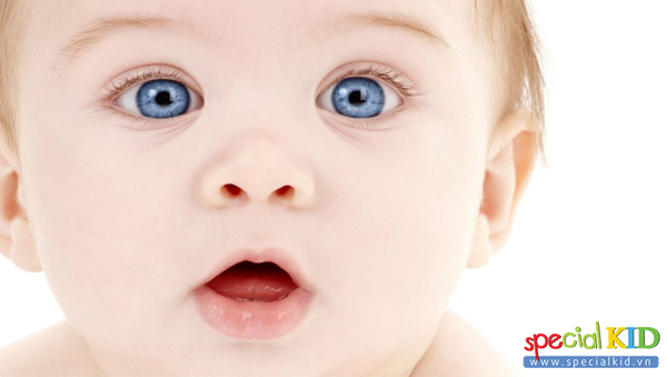 Lựa chọn bổ mắt giảm cận thị cho bé hiệu quả