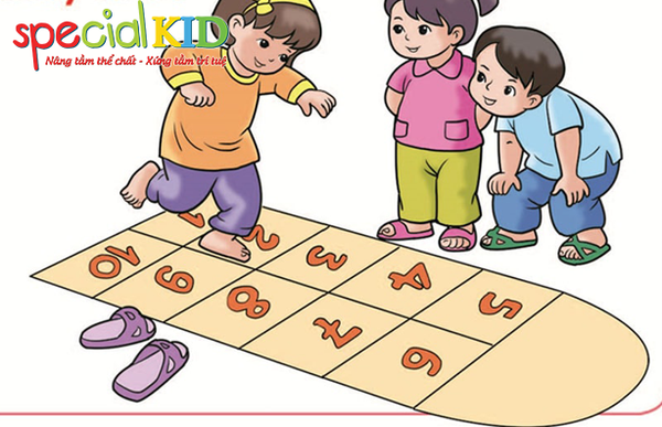 Trò chơi dân gian: Nhảy lò cò