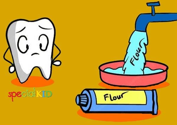 TRẺ NHỎ NUỐT KEM ĐÁNH RĂNG CÓ BỊ DƯ FLUORIDE KHÔNG?