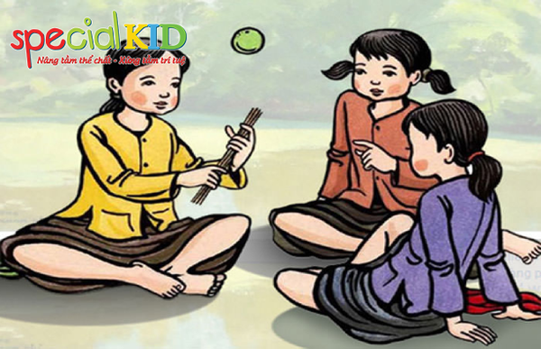 Trò chơi dân gian: Chuyền thẻ