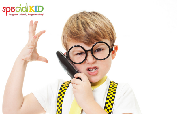 Trẻ dễ mắc tăng động giảm chú ý do thiếu DHA | Special Kid