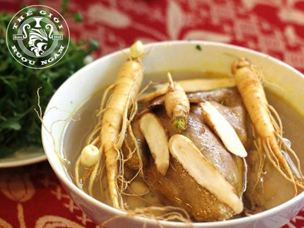 Cách hầm gà với sâm tươi Hàn Quốc