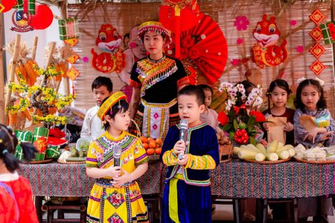 THẦY TRÒ VÀ PHỤ HUYNH VIETSCHOOL CHUNG TAY “GÓP MỘT MÙA XUÂN”