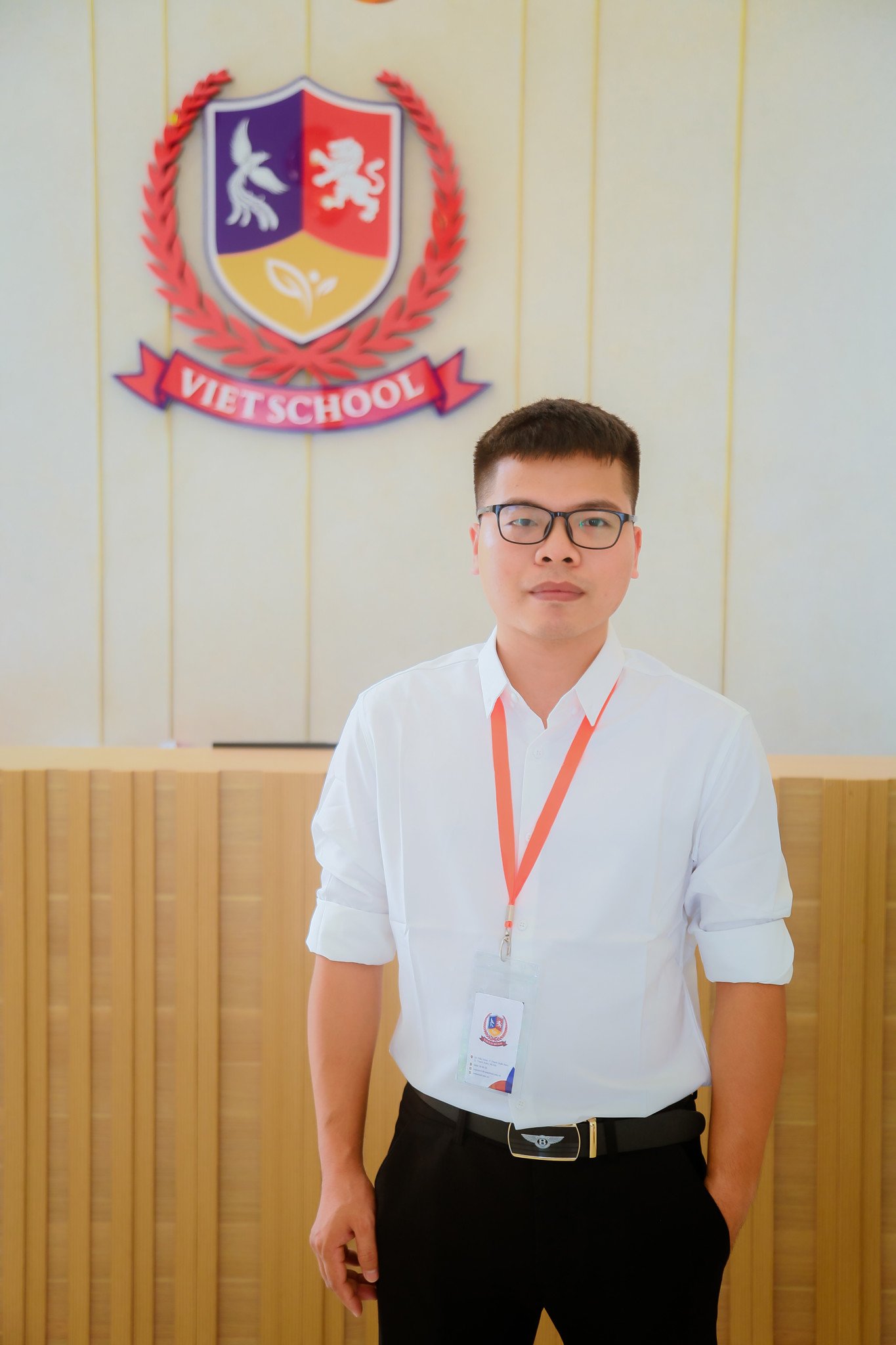 Thầy Nguyễn Văn Tuấn