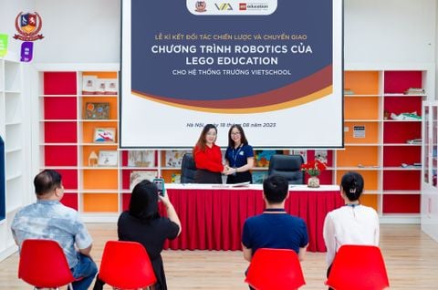 [BÁO DÂN TRÍ] - VIETSCHOOL HỢP TÁC CHIẾN LƯỢC CÙNG LEGO EDUCATION