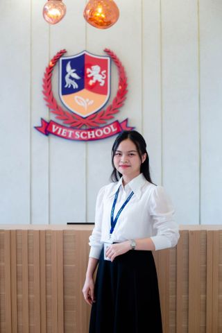 Cô Trần Thị Hương Thảo