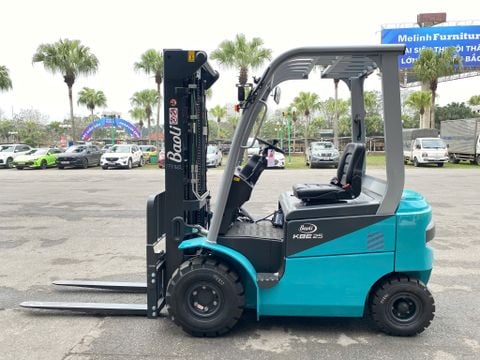 Thuê Xe Nâng Dài Hạn: Giải Pháp Hiệu Quả Cho Doanh Nghiệp