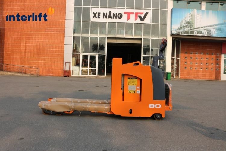xe nâng điện 8 tấn hiệu interlift