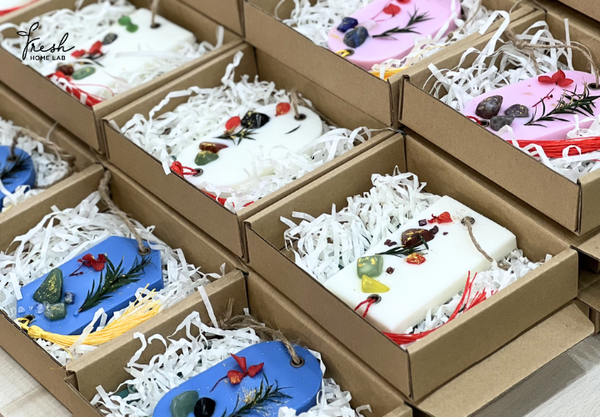 Thiết kế sáp thơm quà tặng doanh nghiệp cho công ty PNJ