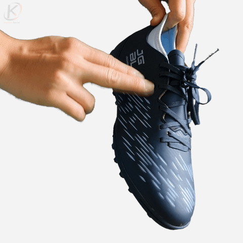 giày bóng đá sân cỏ nhân tạo