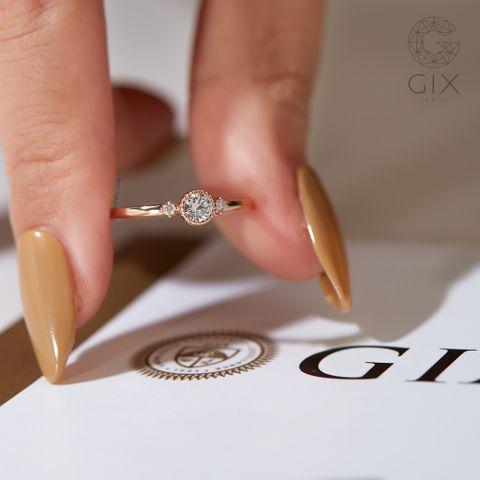 [NHẪN CẦU HÔN NÊN MUA LOẠI NÀO]? Giải Đáp Tất Cả Trong 5 Phút Từ Gix Jewel