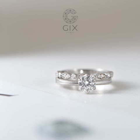 Cầu Hôn Bằng Nhẫn Bạc Được Không? Gix Jewel Gợi Ý Chọn Nhẫn Bạc Cầu Hôn Đẹp, Ý Nghĩa & Tiết Kiệm