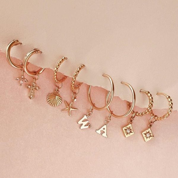 khuyên tai cho người tai to