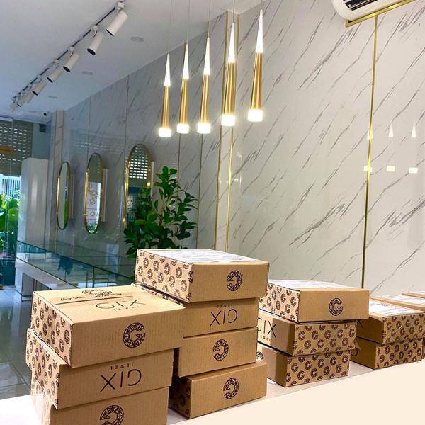 nhẫn cầu hôn vàng 18k giá bao nhiêu