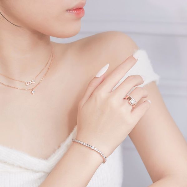 PHỐI VÒNG CỔ VỚI TỪNG DÁNG ÁO