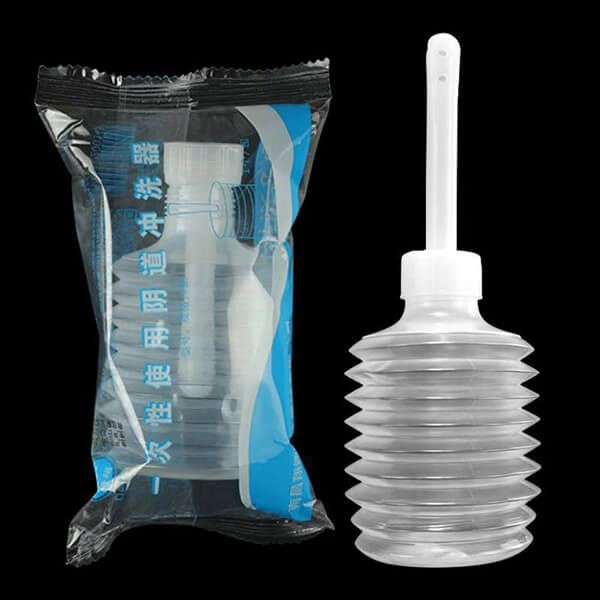 Dụng cụ vệ sinh lỗ hậu môn âm đạo bình xịt nước 8 lỗ