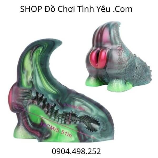 Mông Thằn Lằn Quái Vật Thủ Dâm Thõa Mãn Theo Cách Hoang Dại