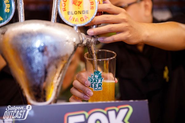 Bia thủ công uống như thế nào mới “chuẩn bài”?