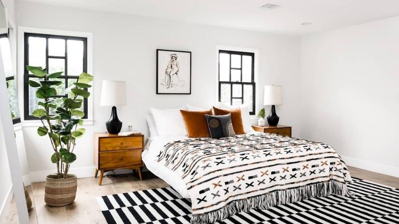 Phòng ngủ thiết kế theo phong cách Maverick theo tone nhẹ nhàng, tạo cảm giác thoải mái, dễ đi vào giấc ngủ