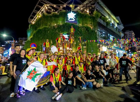 𝐒𝐄𝐍𝐓 𝐌𝐘 𝐁𝐋𝐄𝐒𝐒𝐈𝐍𝐆 𝐓𝐎 𝐎𝐔𝐑 𝐖𝐎𝐑𝐋𝐃