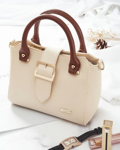 Một vài mẹo nhỏ giữ cho túi của bạn luôn xinh