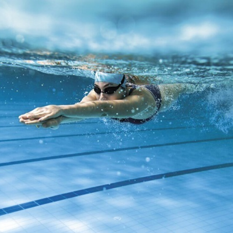 Bơi lội có tăng chiều cao không?