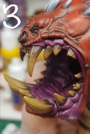 Bước 3 cách sơn răng quái vật