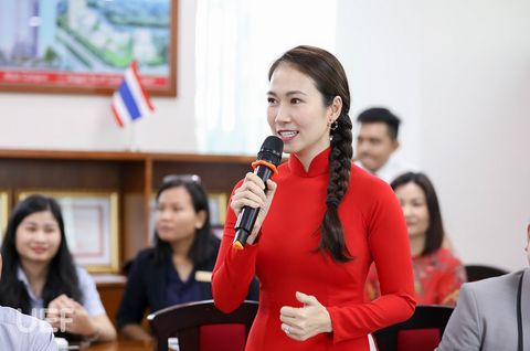 Diễn Giả/MC Thanh Thảo tại buổi 