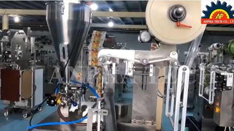 Test QC tại xưởng Máy đóng gói nước sốt Anpha Tech ISO 9001:2015 Made In Vietnam