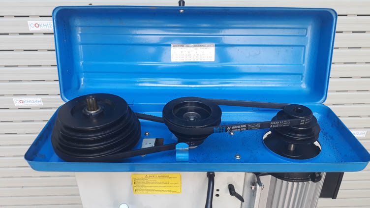 Máy khoan bàn chạy pully dây đai ZQ4125D