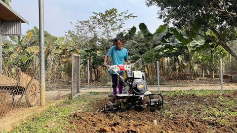 TÁC DỤNG CỦA MÁY XỚI ĐẤT MINI