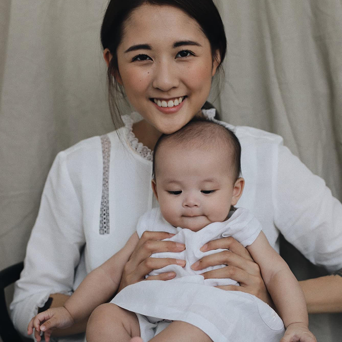 Chất liệu ''giải nhiệt mùa hè'' dành cho bé được Fashionista Julia Đoàn lựa chọn!