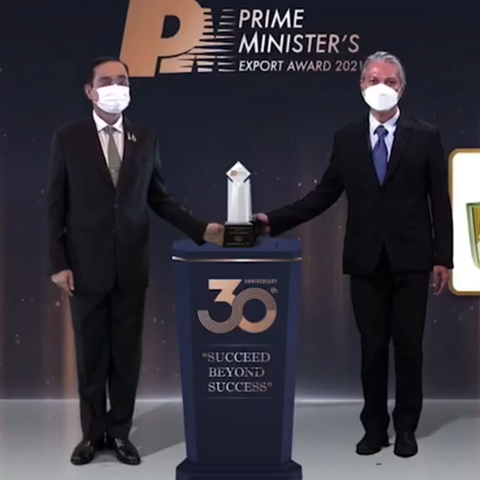 Nhà sản xuất sản phẩm MORE nhận giải thưởng của Thủ tướng Thái Lan