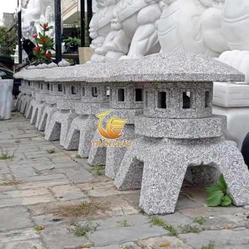 Bộ Sản Phẩm Đèn Đá Sa Thạch Sau Khi Điêu Khắc Hoàn Thiện Tại Cabistone Trần Châu