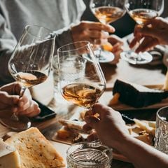 10 sự thật thú vị về rượu vang có thể bạn chưa biết