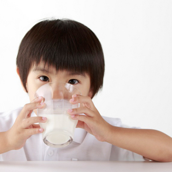 Bổ sung sữa Kid Essentials cho trẻ mỗi ngày