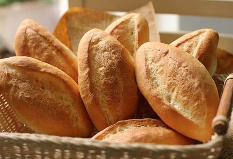 Cách làm bánh mì bằng lò nướng đơn giản tại nhà.