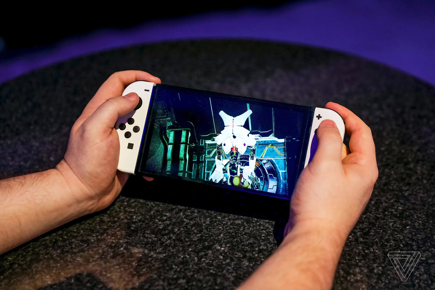 Switch OLED giúp Nintendo giựt lại vị trí console bán chạy số 1 tại Mỹ